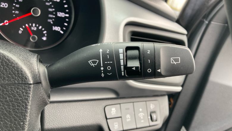 Kia Stonic 1.0T GDi 99 2 5dr DCT Petrol Estate